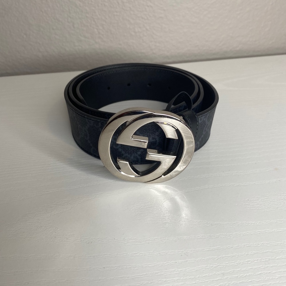 Men’s Gucci Belt 🖤